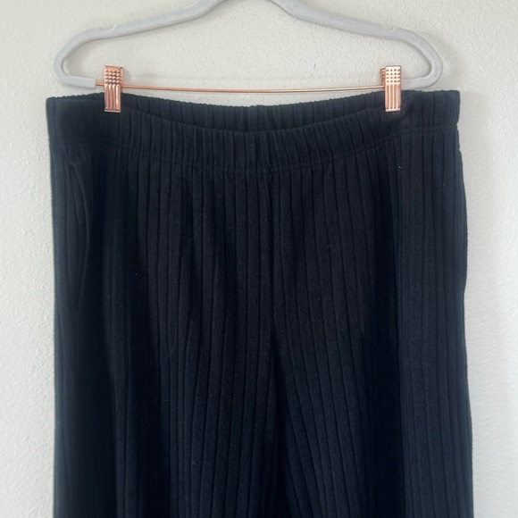 GAP Body Ribbed Wide Leg Pull On Pants Size XL 30 Inseam Mid Rise Pockets Black - Picture 3 of 11